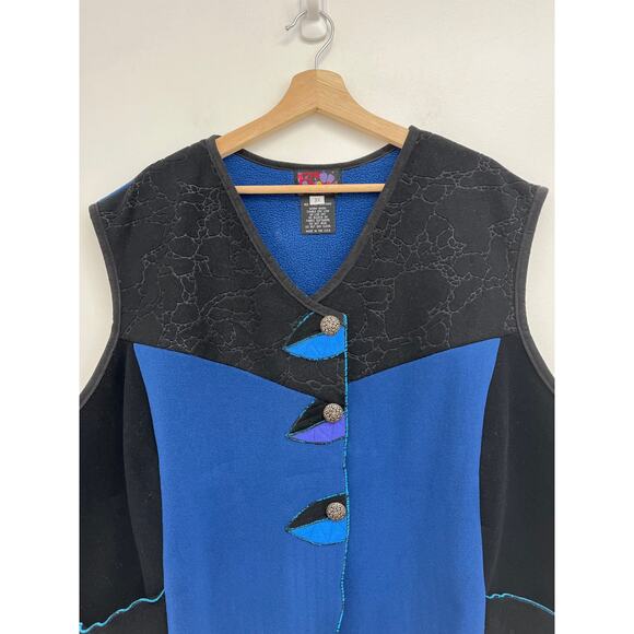 Red Rover Fleece Art to Wear Embroidered Applique Mixed Media Artsy Vest - 3X - Picture 4 of 10